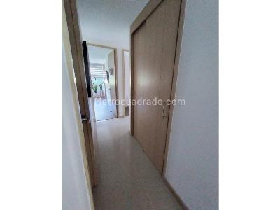 Apartamento de 3 alcobas en venta en San Jose, Sabaneta, 107 m² · foto 17 de 20