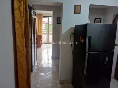 Casa de 5 alcobas en venta en Enciso, Medellín, 138 m² · foto 9 de 18