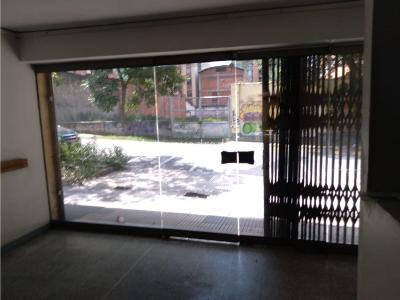 Casa de 5 alcobas en venta en Boston, Medellín, 997 m² · foto 2 de 20