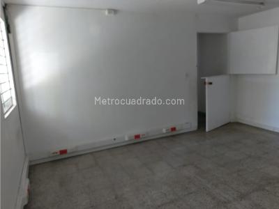 Casa de 5 alcobas en venta en Boston, Medellín, 997 m² · foto 8 de 20