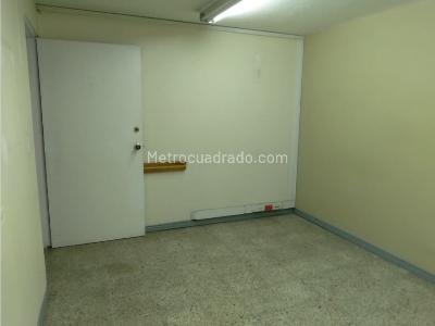 Casa de 5 alcobas en venta en Boston, Medellín, 997 m² · foto 9 de 20