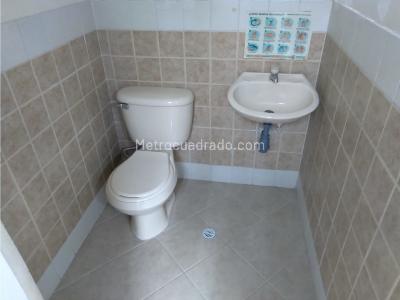 Casa de 5 alcobas en venta en Boston, Medellín, 997 m² · foto 16 de 20