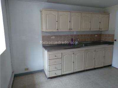 Casa de 5 alcobas en venta en Boston, Medellín, 997 m² · foto 17 de 20