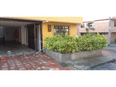 Casa de 4 alcobas en venta en Belen, Medellín, 156 m² · foto 16 de 17