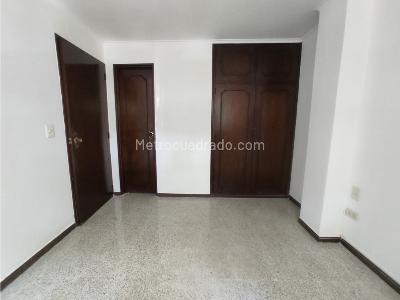 Apartamento en venta en La Floresta, Medellín · foto 7 de 15