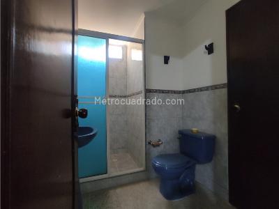 Apartamento en venta en La Floresta, Medellín · foto 11 de 15