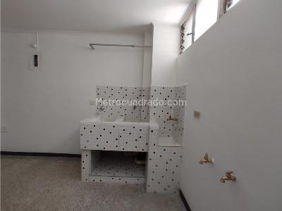 Apartamento en venta en La Floresta, Medellín · foto 12 de 15