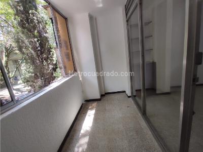 Apartamento en venta en La Floresta, Medellín · foto 13 de 15