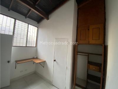 Casa de 4 alcobas en venta en Belen, Medellín, 130 m² · foto 2 de 13
