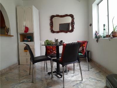 Casa de 4 alcobas en venta en Guayabal, Medellín, 213 m² · foto 2 de 14