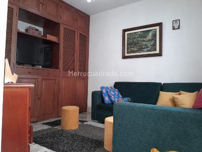 Casa de 4 alcobas en venta en Guayabal, Medellín, 213 m² · foto 3 de 14