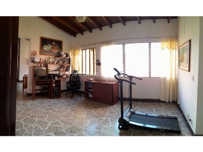 Apartamento en venta en Laureles, Medellín · foto 8 de 13