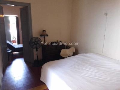 Casa de 3 alcobas en venta en Boston, Medellín, 343 m² · foto 5 de 13