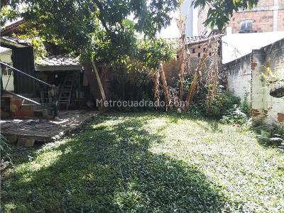 Casa de 3 alcobas en venta en Boston, Medellín, 343 m² · foto 10 de 13