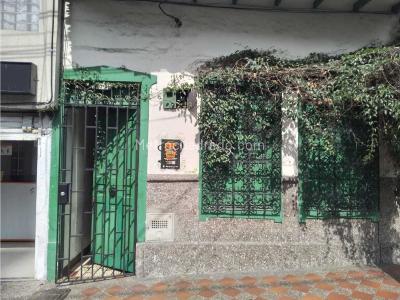 Casa de 3 alcobas en venta en Boston, Medellín, 343 m² · foto 13 de 13