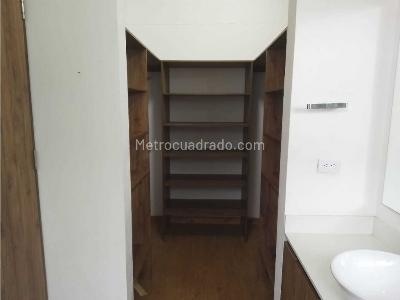 Casa de 5 alcobas en venta en Vereda La China, Medellín, 400 m² · foto 6 de 10