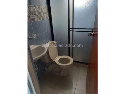 Casa de 3 alcobas en venta en La Milagrosa, Medellín, 115 m² · foto 4 de 20