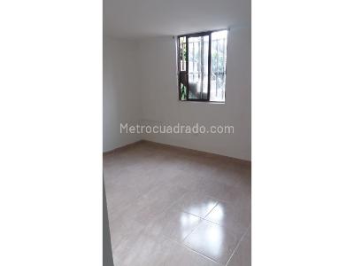 Casa de 3 alcobas en venta en La Milagrosa, Medellín, 115 m² · foto 7 de 20