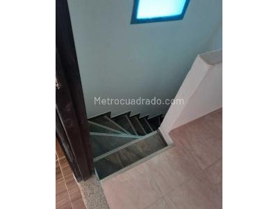 Casa de 3 alcobas en venta en La Milagrosa, Medellín, 115 m² · foto 15 de 20