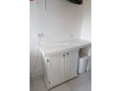 Apartamento de 2 alcobas en venta en Bombona, Medellín, 48 m² · foto 3 de 20