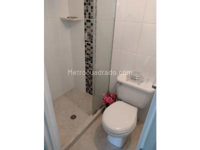 Apartamento de 2 alcobas en venta en Bombona, Medellín, 48 m² · foto 4 de 20