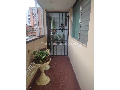 Apartamento de 2 alcobas en venta en Bombona, Medellín, 48 m² · foto 15 de 20
