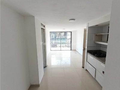 Apartaestudio en arriendo en La Candelaria, Medellín, 40 m² · foto 2 de 17