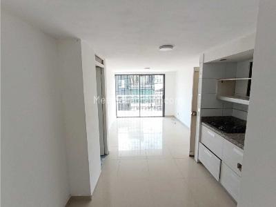 Apartaestudio en arriendo en La Candelaria, Medellín, 40 m² · foto 4 de 17
