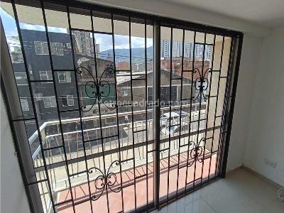 Apartaestudio en arriendo en La Candelaria, Medellín, 40 m² · foto 6 de 17
