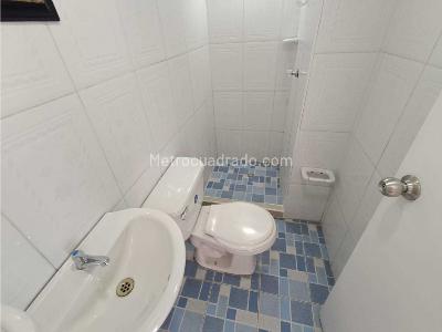 Apartaestudio en arriendo en La Candelaria, Medellín, 40 m² · foto 12 de 17