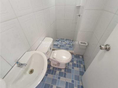 Apartaestudio en arriendo en La Candelaria, Medellín, 40 m² · foto 13 de 17