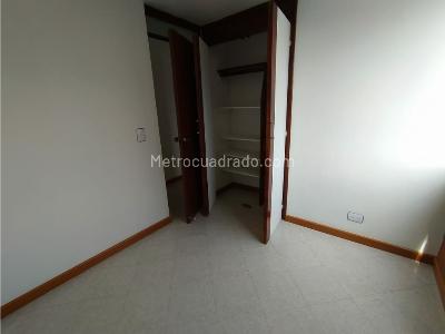 Apartamento de 3 alcobas en arriendo en Belen, Medellín, 68 m² · foto 5 de 19