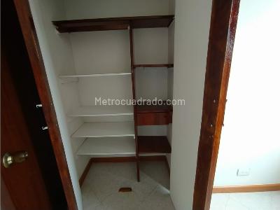 Apartamento de 3 alcobas en arriendo en Belen, Medellín, 68 m² · foto 6 de 19