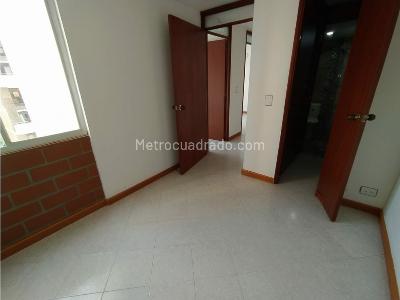 Apartamento de 3 alcobas en arriendo en Belen, Medellín, 68 m² · foto 8 de 19