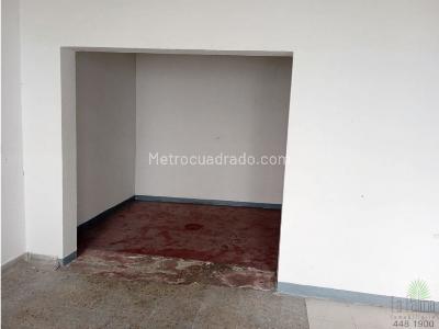Casa de 5 alcobas en venta en Boston, Medellín, 359 m² · foto 8 de 20