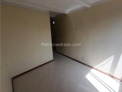Apartamento en venta en Villa Hermosa, Medellín · foto 4 de 20