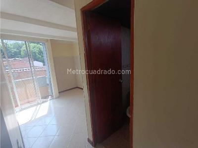 Apartamento en venta en Villa Hermosa, Medellín · foto 13 de 20