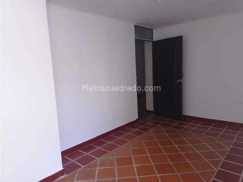 Excelente Apartamento de 2 Alcobas cerca a Avenida Oriental - 9