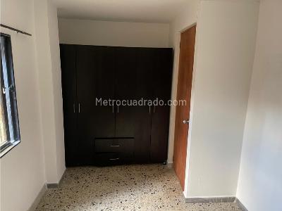 Apartamento en venta en La Candelaria, Medellín · foto 5 de 13