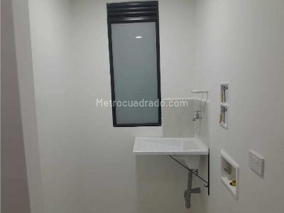 Apartaestudio en venta en Manrique, Medellín, 34 m² · foto 11 de 11