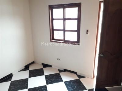 Casa de 3 alcobas en venta en Los Angeles, Medellín, 95 m² · foto 5 de 13