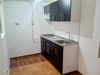 Apartamento de 2 alcobas en arriendo en La Piñuela, Medellín, 60 m² · foto 4 de 20