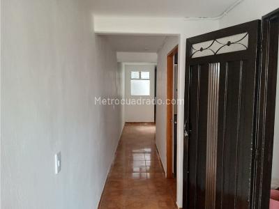 Apartamento de 2 alcobas en arriendo en La Piñuela, Medellín, 60 m² · foto 7 de 20