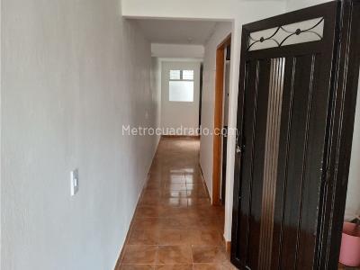 Apartamento de 2 alcobas en arriendo en La Piñuela, Medellín, 60 m² · foto 8 de 20