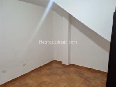 Apartamento de 2 alcobas en arriendo en La Piñuela, Medellín, 60 m² · foto 10 de 20