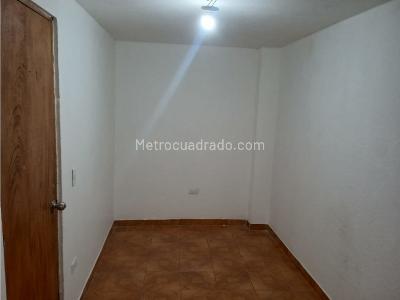 Apartamento de 2 alcobas en arriendo en La Piñuela, Medellín, 60 m² · foto 11 de 20