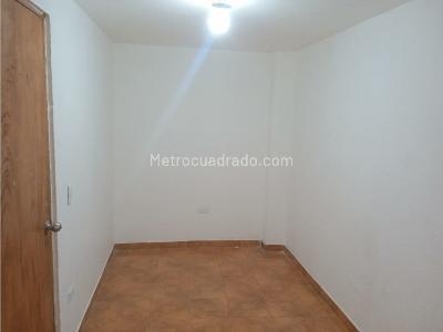 Apartamento de 2 alcobas en arriendo en La Piñuela, Medellín, 60 m² · foto 13 de 20
