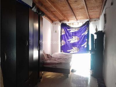 Casa de 3 alcobas en venta en Enciso, Medellín, 90 m² · foto 8 de 18