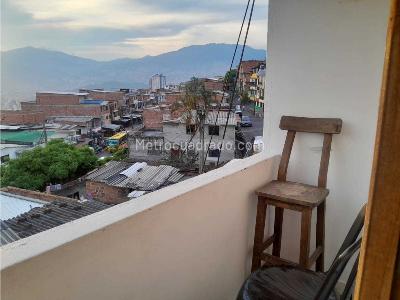 Casa de 3 alcobas en venta en Enciso, Medellín, 90 m² · foto 11 de 18