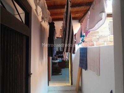 Casa de 3 alcobas en venta en Enciso, Medellín, 90 m² · foto 13 de 18